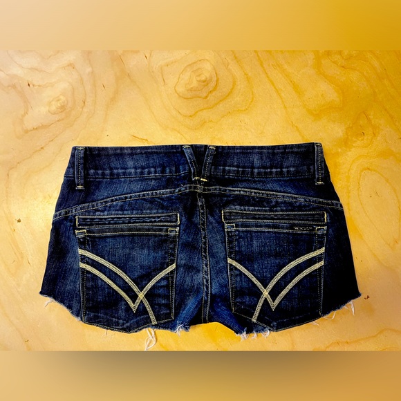 Willian Rast-Jean Short-Regular Rise-Size 30 - Picture 3 of 3